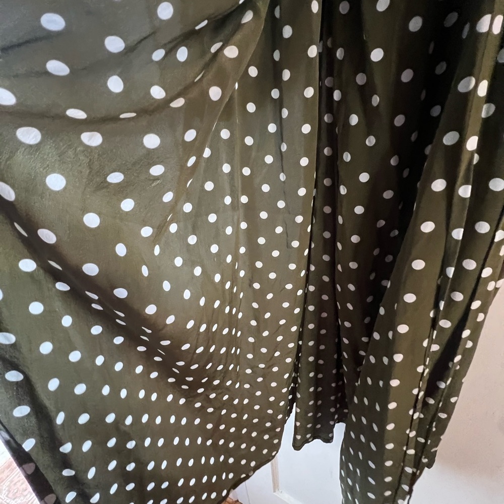 Lilysilk 100% Silk Polka Dot Wrap Midi Dress in Olive Green/White Sz L - Picture 4 of 10